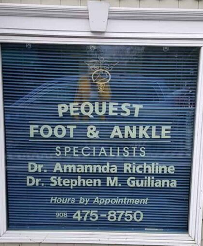 Pequest-Foot-&Amp;-Ankle